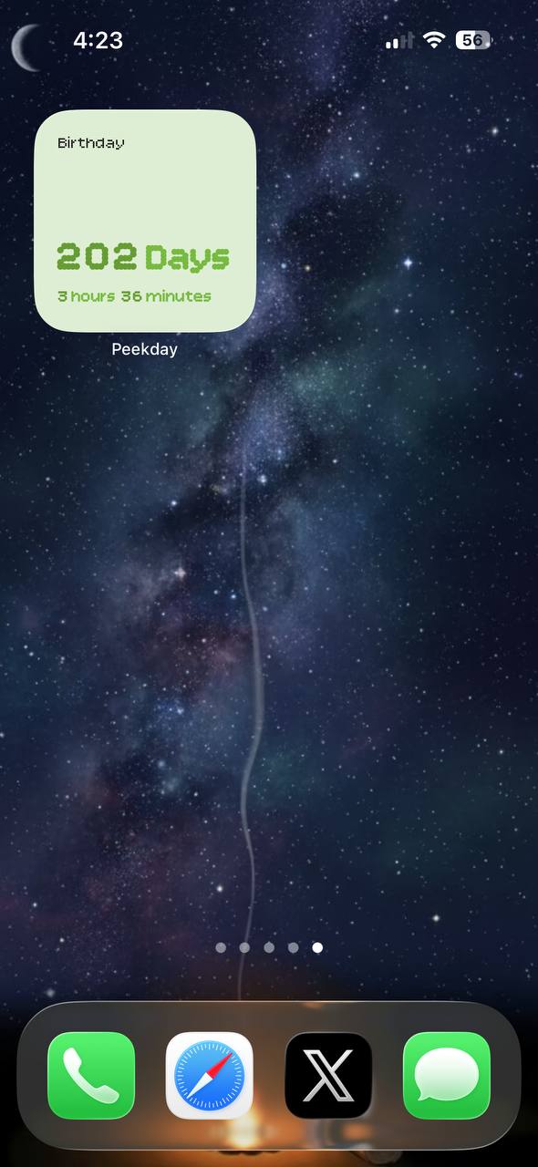 PeekDay home screen widget on iPhone